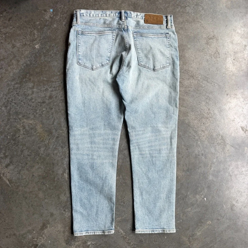 Todd Snyder Slim Fit Jeans Men's 34x30 Light Wash Stretch Denim Casual Pants